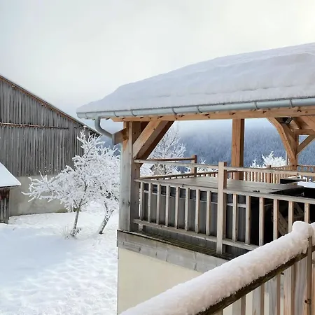 Large Peaceful Hideaway - Hidden Gem - Belle Chery