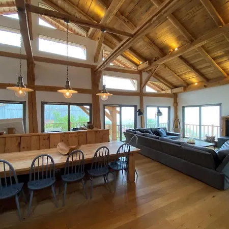 Large Peaceful Hideaway - Hidden Gem - Belle Chery *